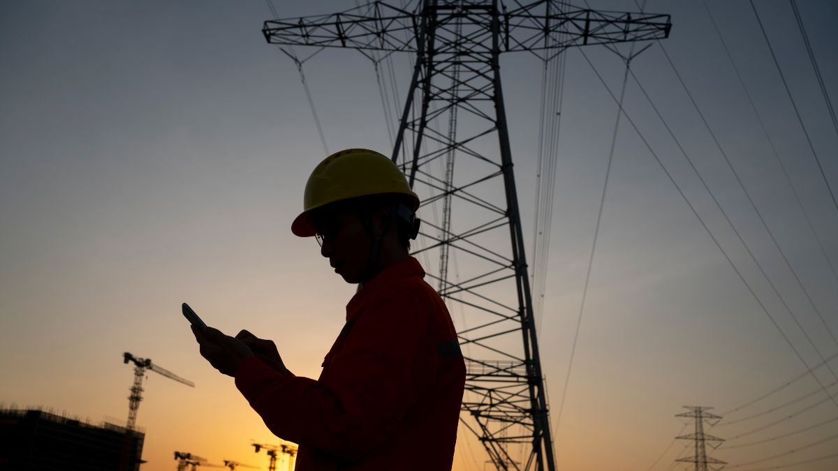 Varias zonas de Guayaquil reportaron cortes de luz no programados este 6 de mayo.