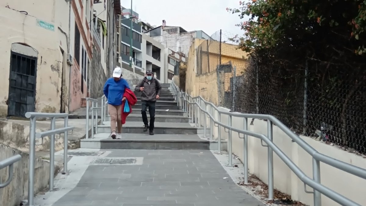 Transeúntes deben tomar sus precauciones.