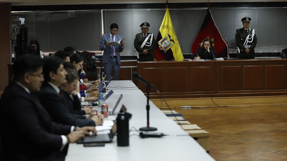 La audiencia de revisión de medidas cautelares de Augusto Verduga se realizó este 6 de mayo de 2025.