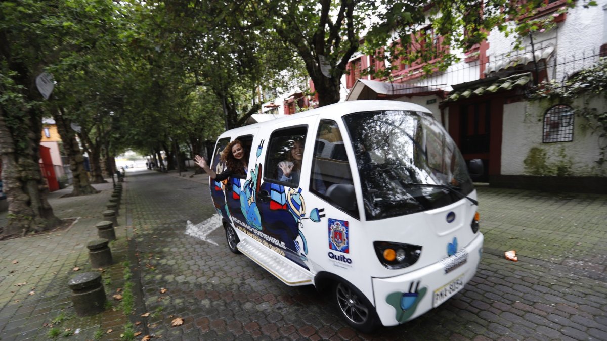 Los recorridos son gratuitos y se integran con las ferias mensuales en la calle Juan Rodríguez.