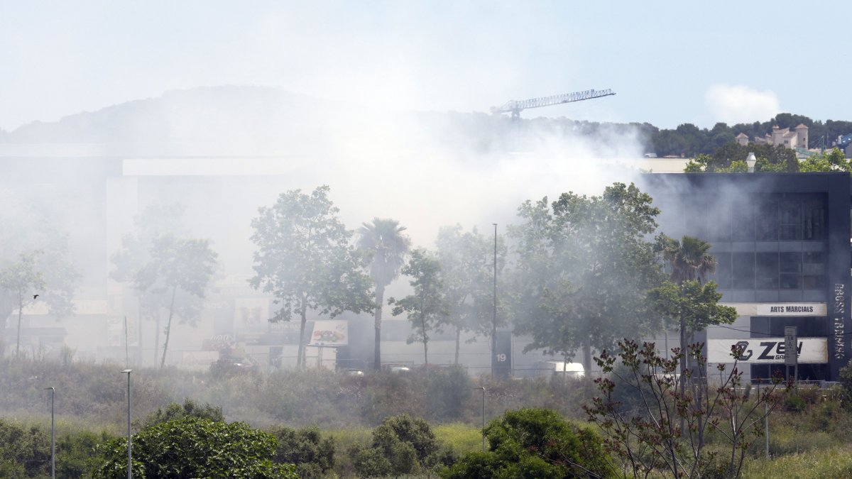 l incendio, que según han informado los Bomberos de la zona está estabilizado.