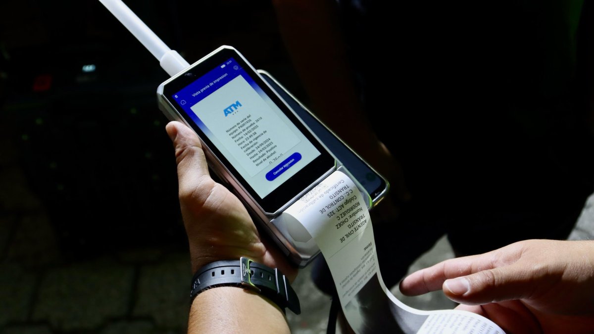 Los operativos son realizados por agentes de la ATM y los que dan positivo reciben una sanción