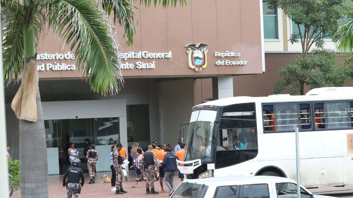 Foto referencial de los exteriores de la casa de salud