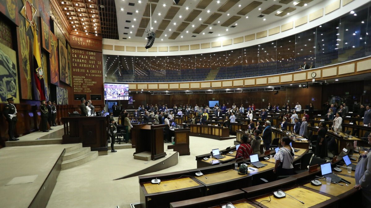 La actual Asamblea terminará su periodo el próximo 13 de mayo de 2025.