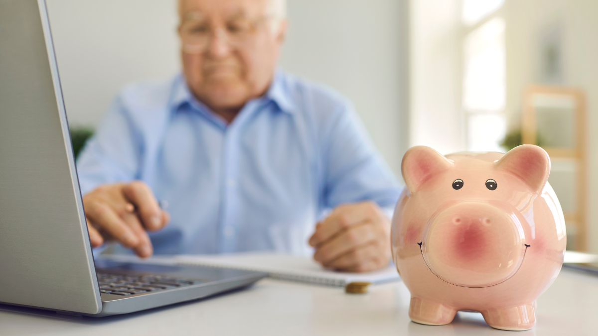 A los 62, 67 o 70 años, conoce cuándo y cuánto podrías recibir este 2025.