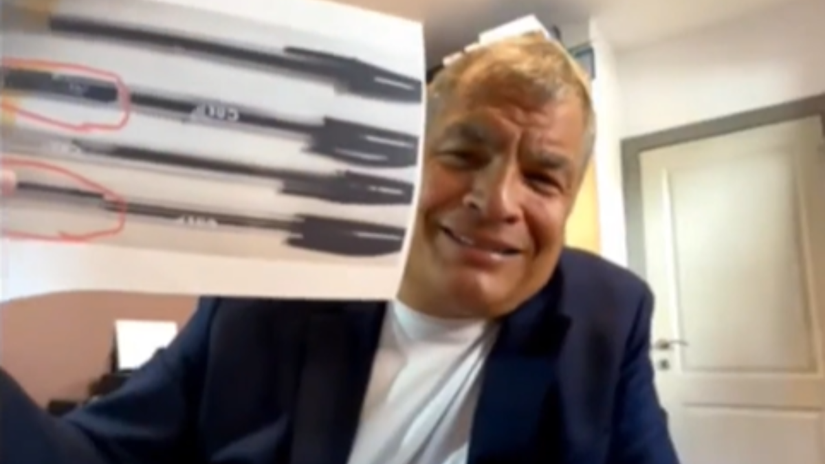 Rafael Correa ha defendido en entrevista su tesis del fraude electoral.