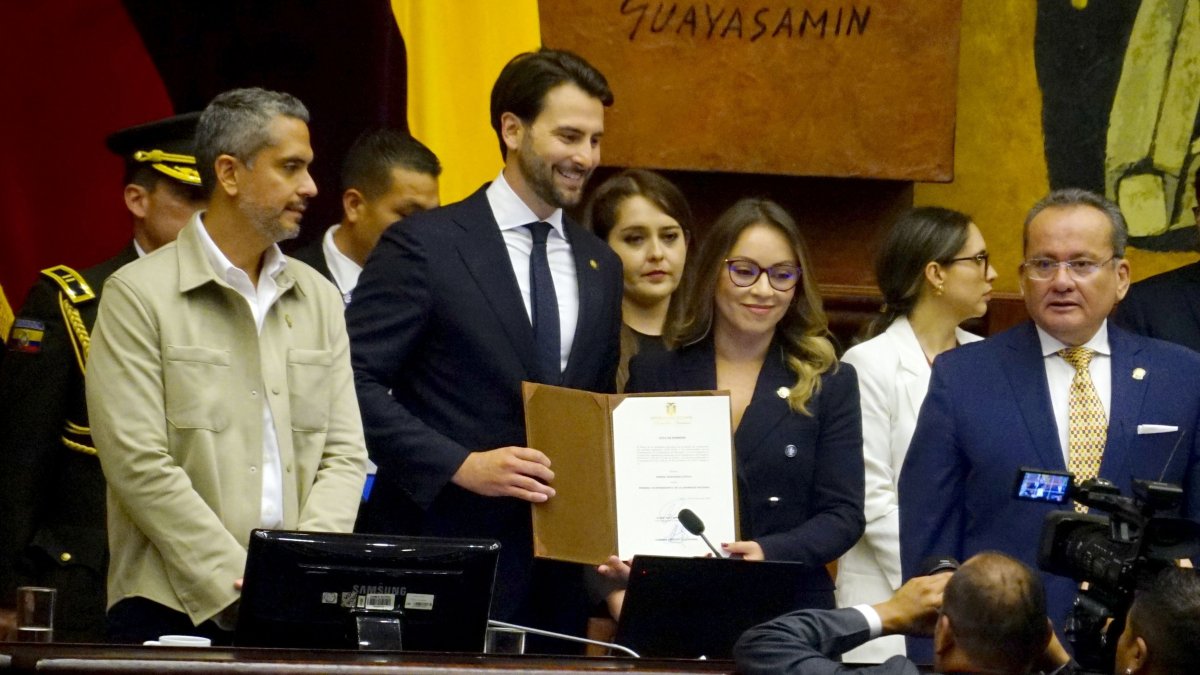 ADN tomó control de la mayoría de autoridades de la Asamblea Nacional.