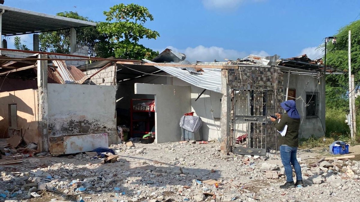 Explosiones en Santa Rosa - El Oro alertan a los ciudadanos.