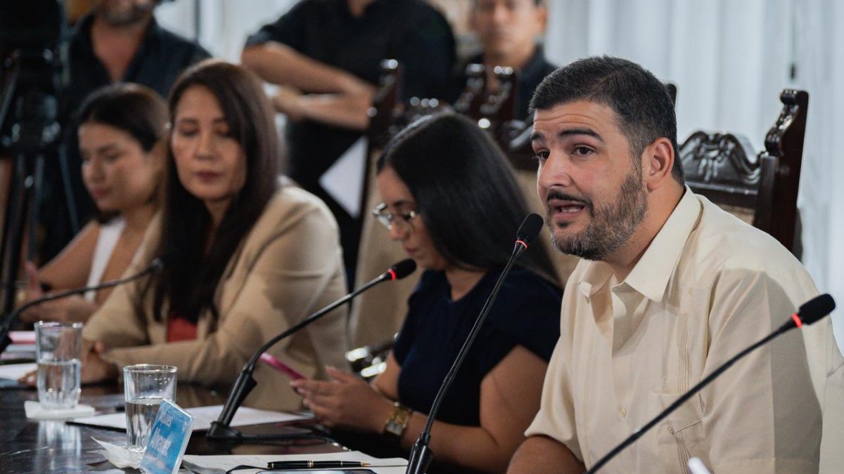 El alcalde Aquiles Álvarez, durante la sesión de Concejo del pasado 16 de mayo, donde se eligió a la nueva vicealcaldesa de Guayaquil.