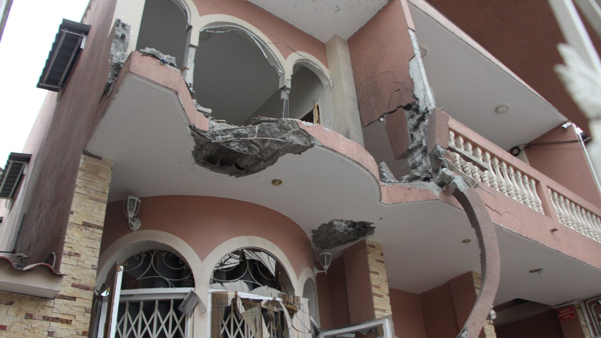 Tres fachadas fueron afectadas por atendado.