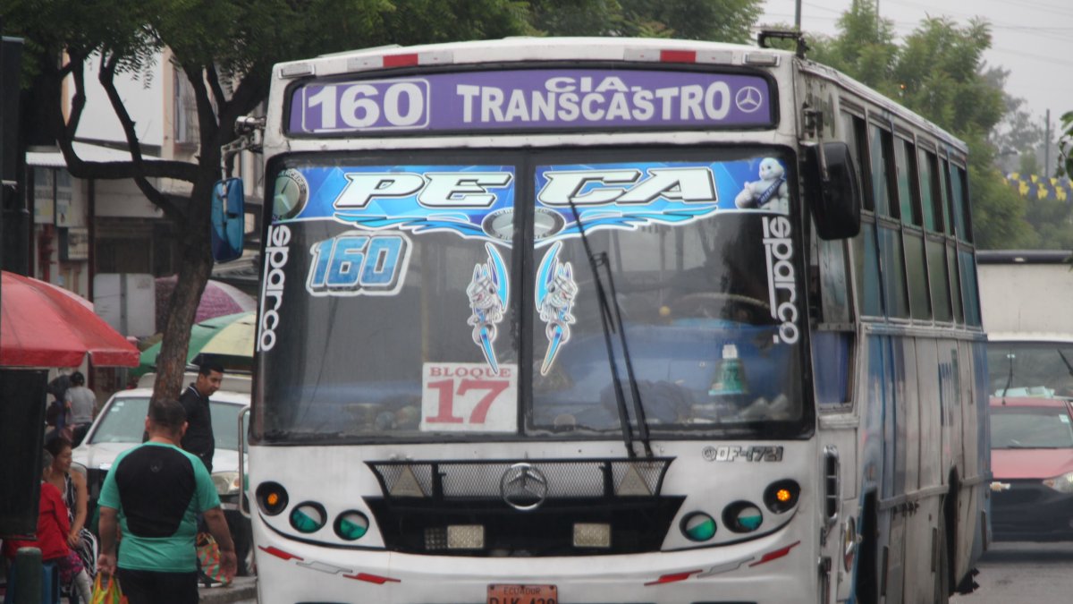 Esta es la segunda vez que las líneas de buses modifican su ruta por el noroeste de Guayaquil, a causa de las extorsiones.