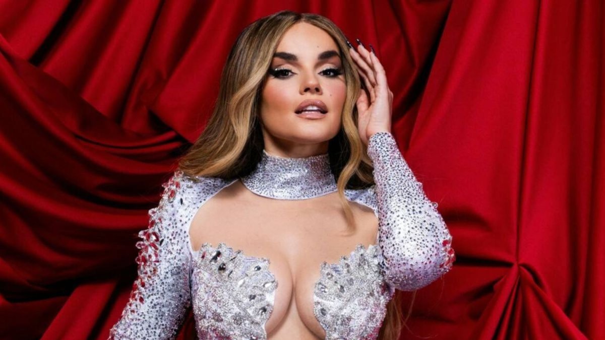 Melody tiene 34 años