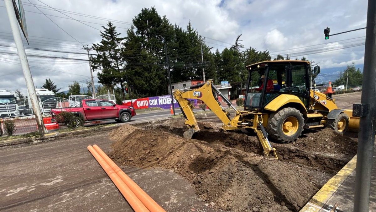 Los trabajos de rehabilitación en la av. Oswaldo Guayasamín empezaron el 8 de mayo.