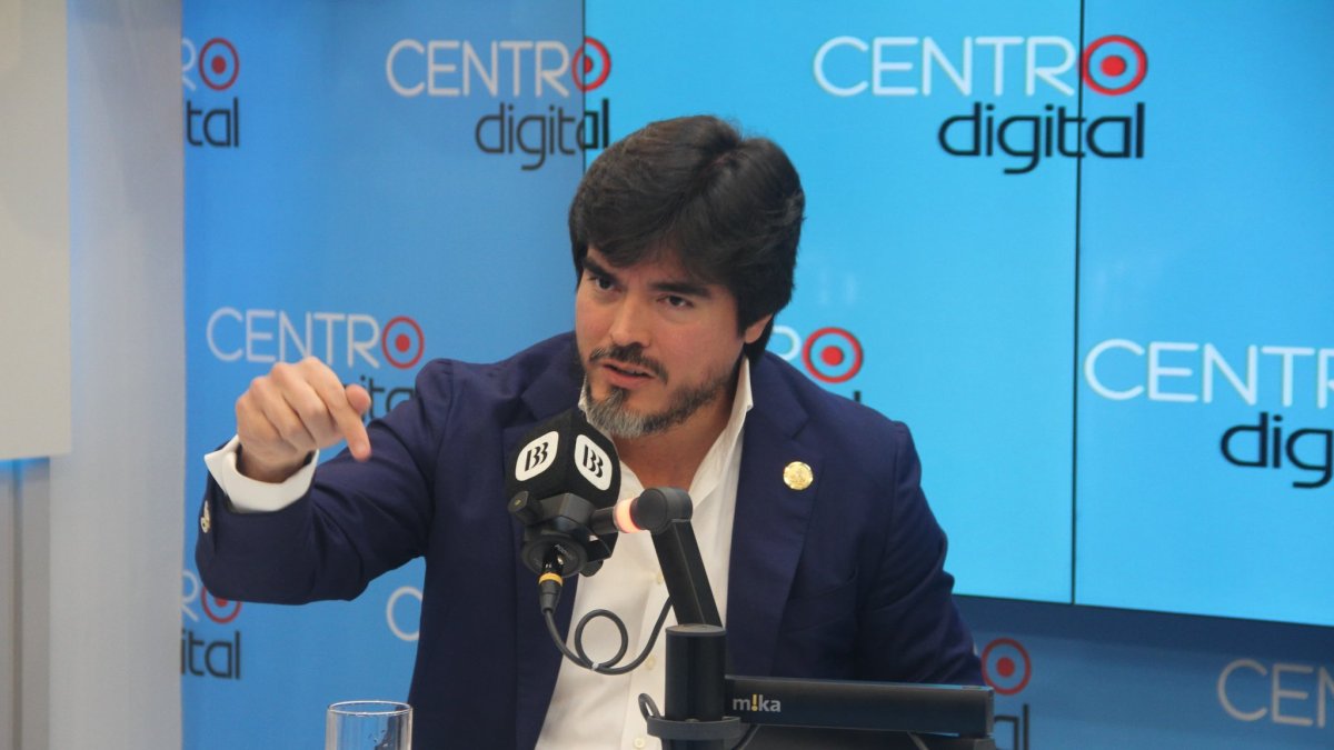 El ministro de Gobierno, José De La Gasca, reconoció que, pese a la mayoría lograda en la Asamblea, aún no les alcanza para reformas más profundas.