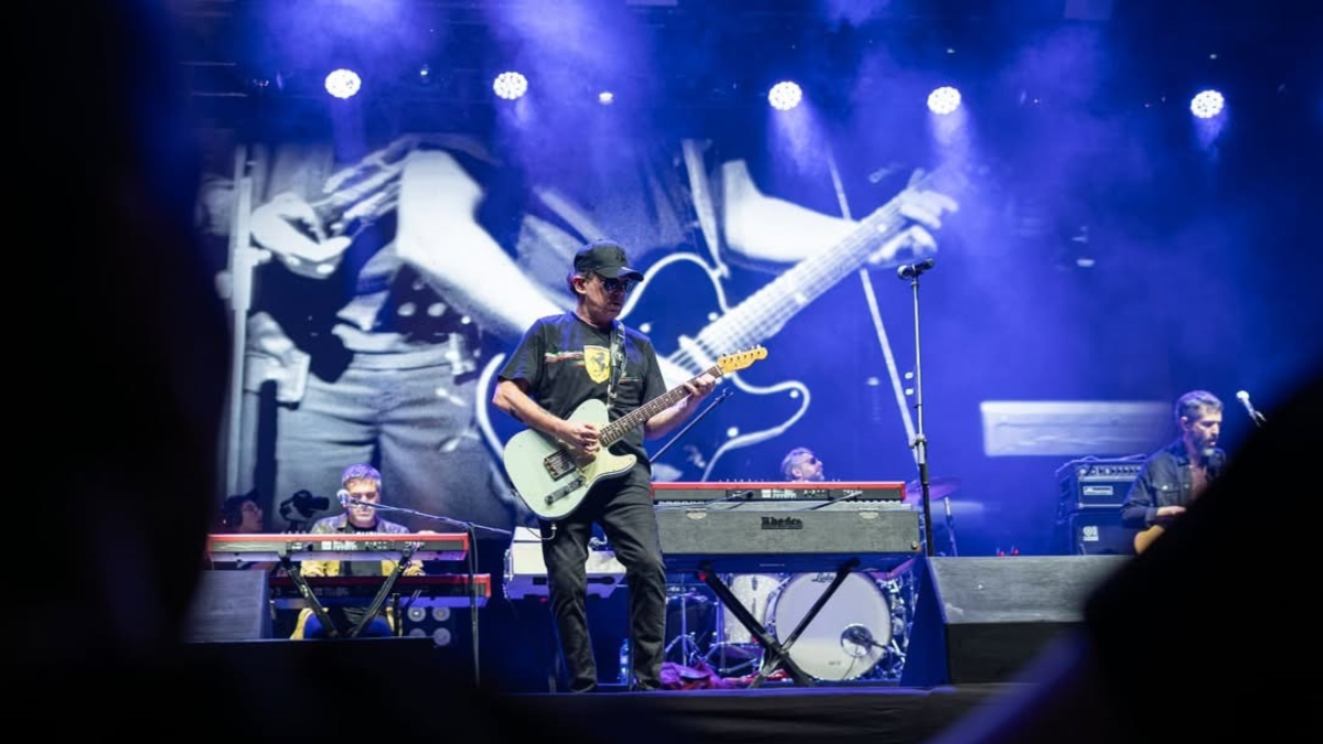 El cantautor argentino Andrés Calamaro, de 63 años de edad y casi 50 de carrera musical, es conocido por su personalidad polémica.