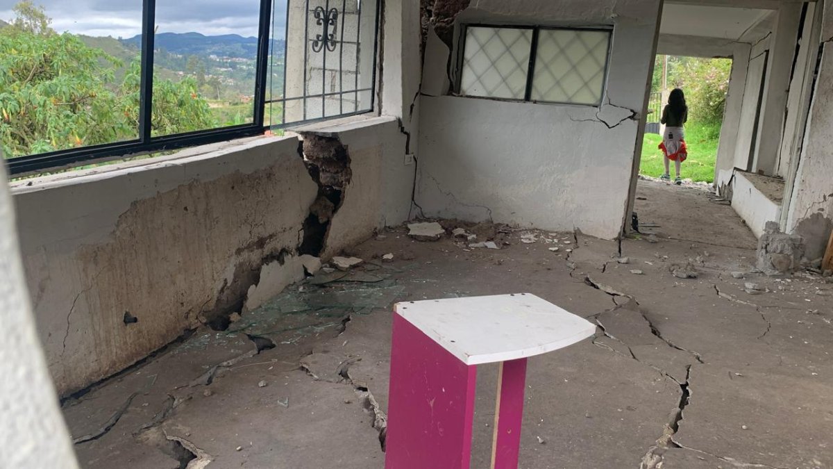 En la comunidad de Cochas la situación se agrava por el macrodeslizamiento ocurrido en abril.