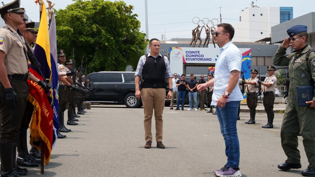 Daniel Noboa envió un proyecto de ley que busca dar indultos a policías y militares que cometan delitos, mientras dure el conflicto armado interno.