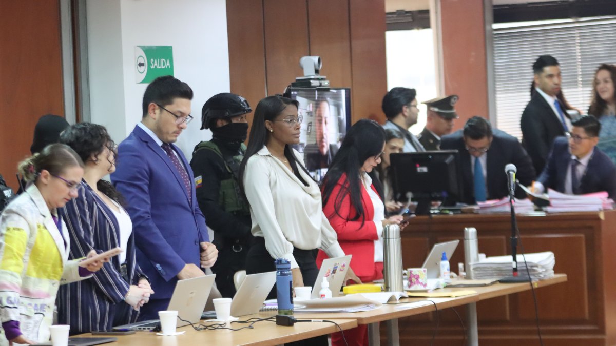 Diana Salazar terminó su periodo en abril de 2025, pero se prorrogó en funciones hasta el 20 de mayo, cunado presentó su renuncia.