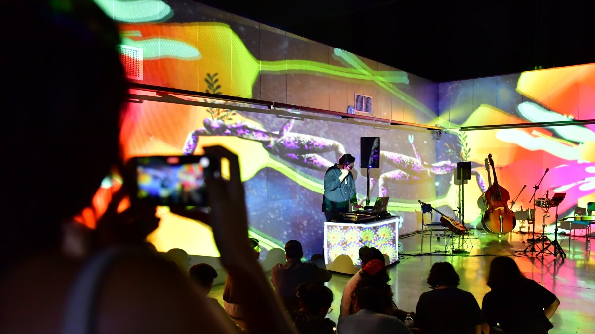 La primera edición de 'Noches Abiertas' tuvo buena acogida.