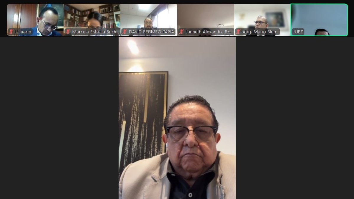 Abogado. Alfonso Zambrano Pasquel asistió a la audiencia telemática para la primera parte de la audiencia preparatoria de juicio, este 22 de mayo de 2025.
