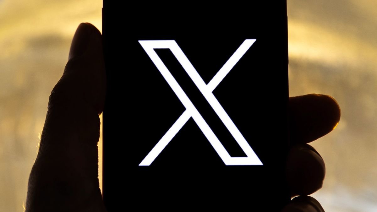 La red social X vuelve a sufrir una caída en su servicio.