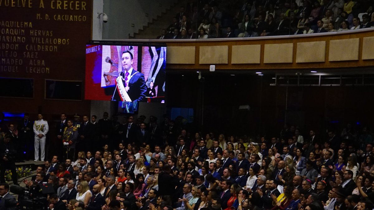 El presidente Daniel Noboa en su discurso en la Asamblea Nacional.