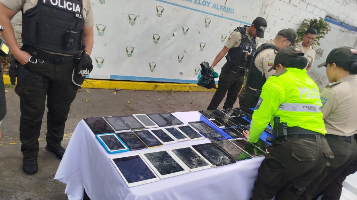 Entre los artículos incautados se registraron 56 celulares, 26 tablets, 13 laptops y otros accesorios todo sin documentación que respalde su origen legal.