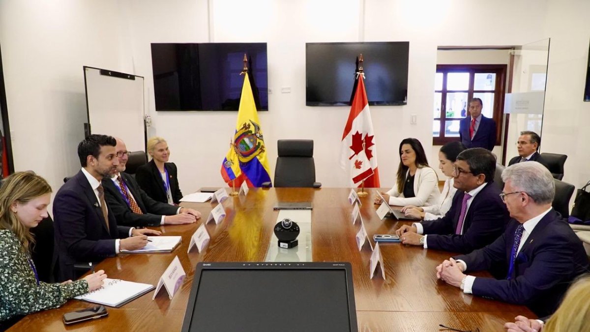 Autoridades de Ecuador y Canadá están interesados en concretar una acuerdo con beneficios mutuos.