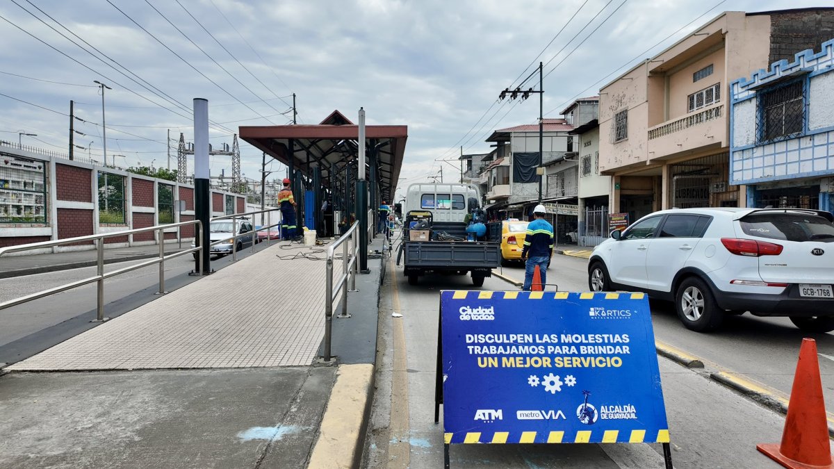En calles como Luis Urdaneta, Riobamba, García Avilés y Noguchi se realizarán desde ya controles para evitar posibles retrasos.