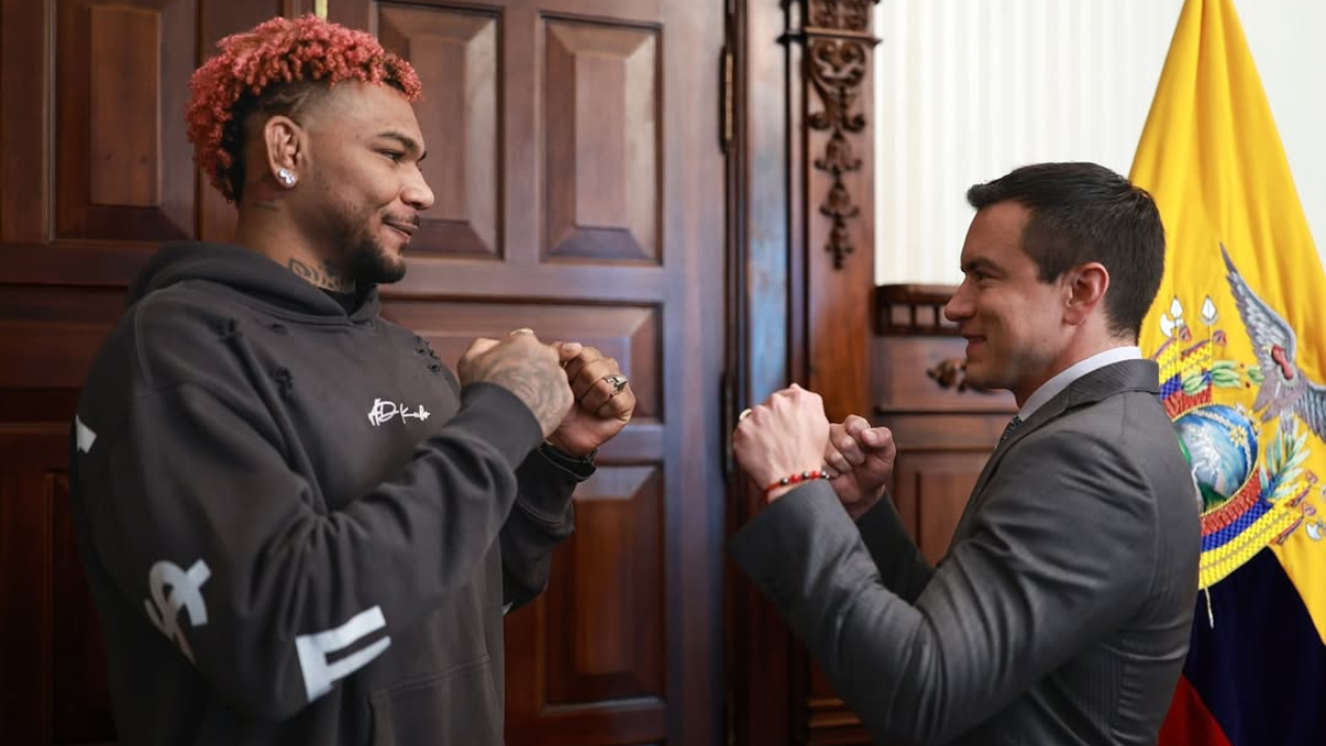 Michael Morales junto al presidente Noboa en Carondelet.