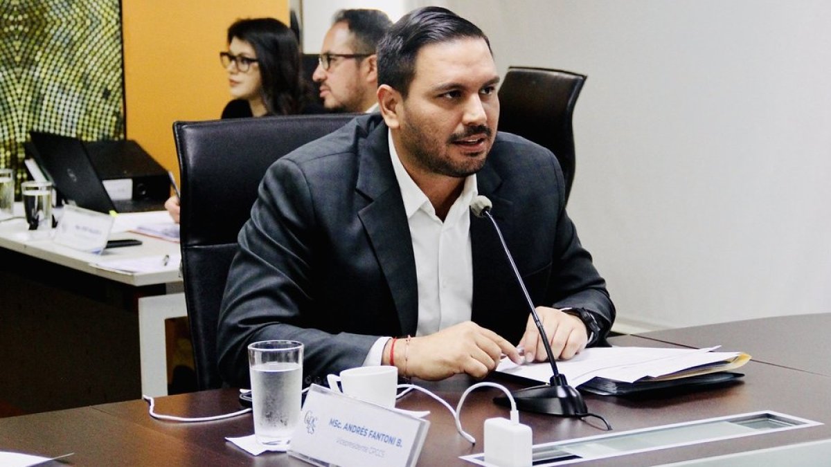 Andrés Fantoni dijo que luego de la renovación parcial del CNE, comenzará el concurso para el reemplazo total de la Función Electoral.