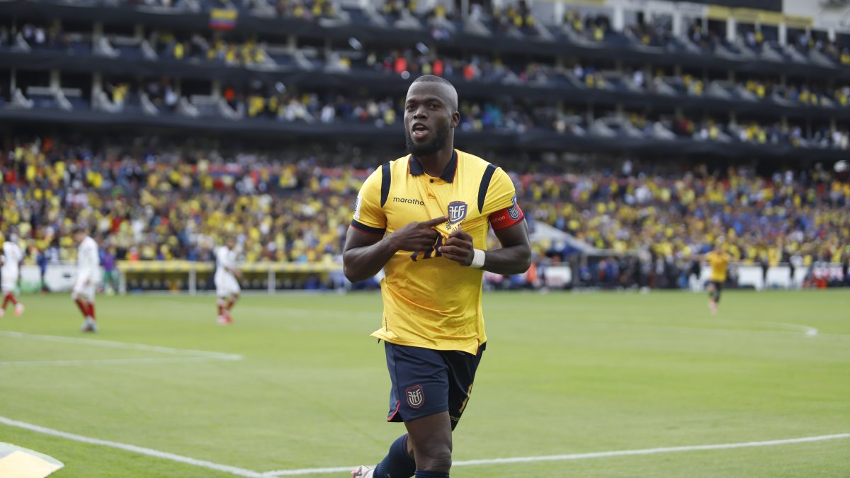 Ecuador pelea por clasificar a la Copa del Mundo 2026.