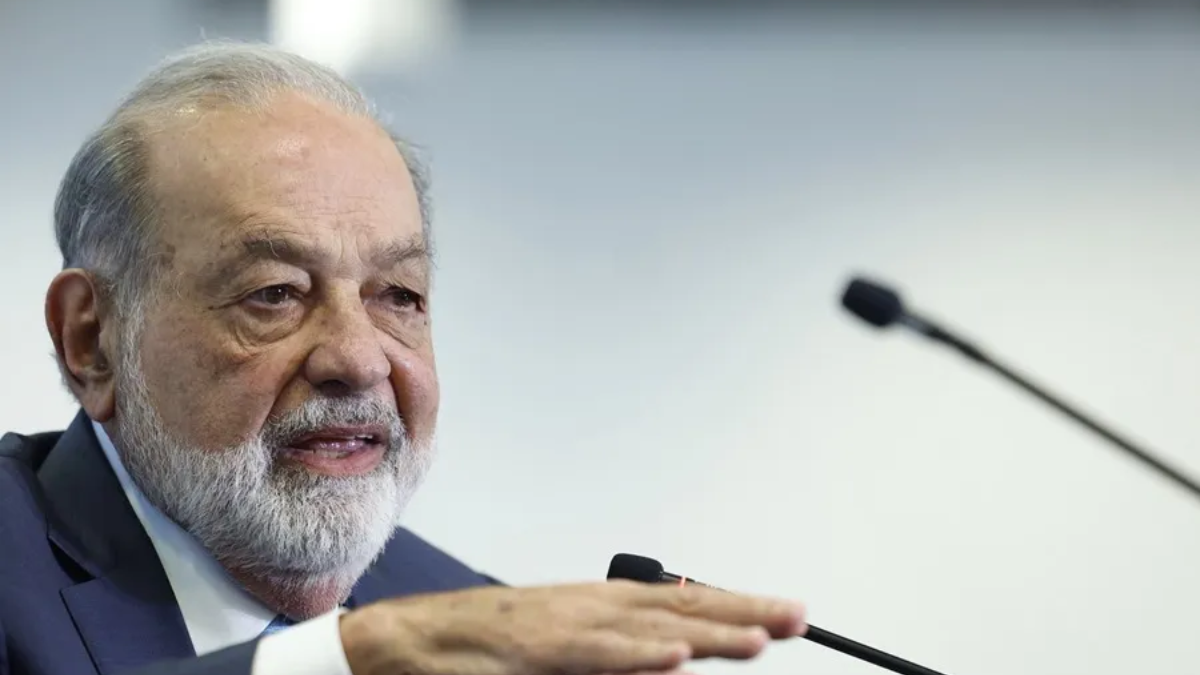 El empresario mexicano Carlos Slim Helú en una rueda de prensa en Ciudad de México.