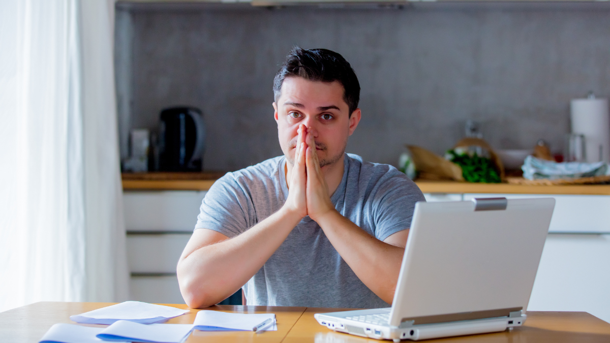 Socio Empleo, también conocida como Encuentra Empleo, es una plataforma gratuita de búsqueda de empleo en Ecuador.