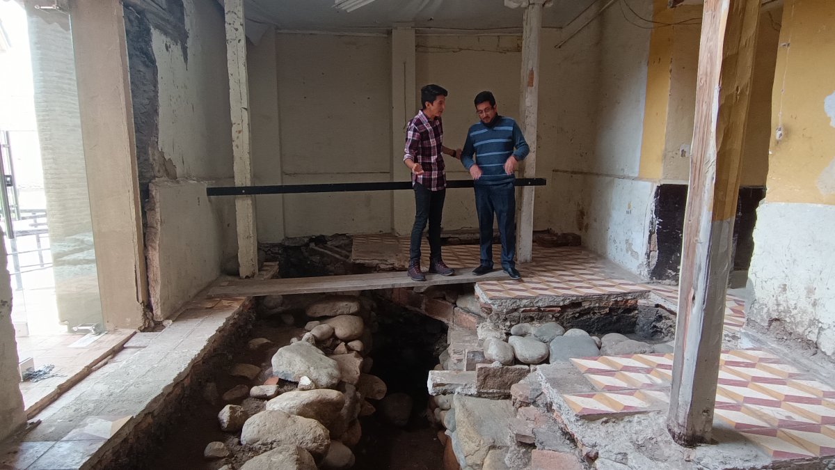 Canal. Los restos estaban debajo del patio central y posterior de la casa.