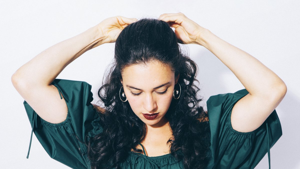 La cantante Sabeth Pérez se presentará en el Teatro Sánchez Aguilar como parte de las New York Jazz Sessions.