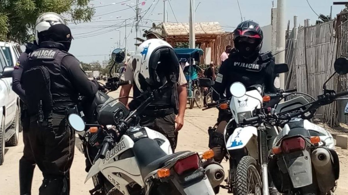 Operativo de la Policía Nacional en La Libertad.