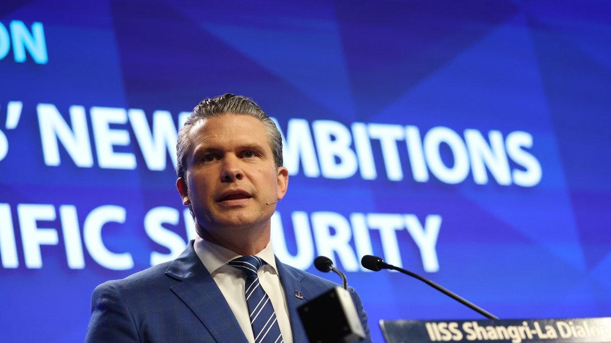 El secretario de Defensa estadounidense, Pete Hegseth.