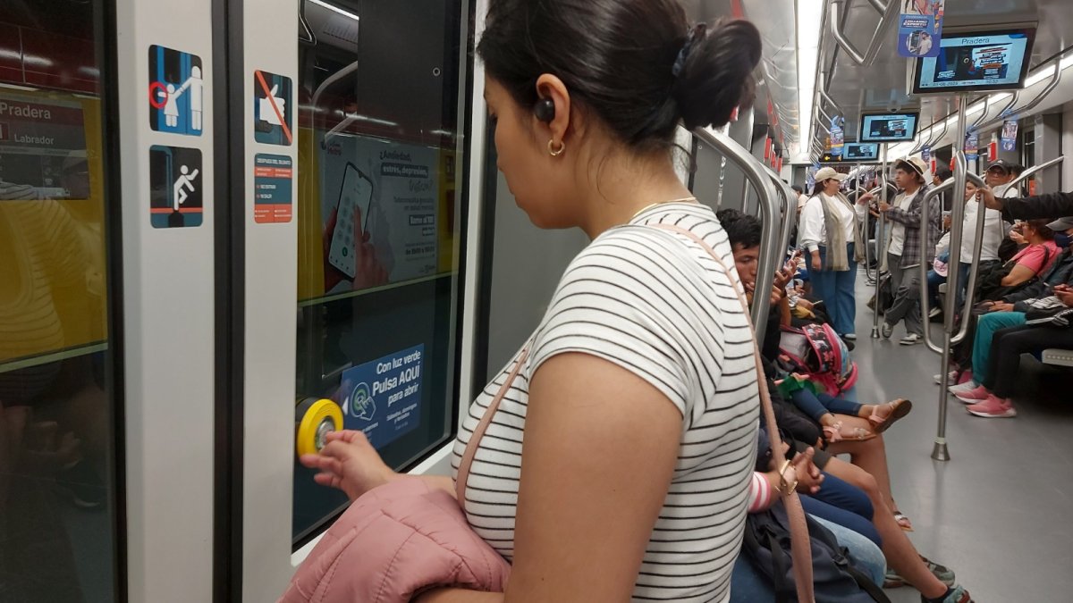 Los sábados, domingos y feriados la