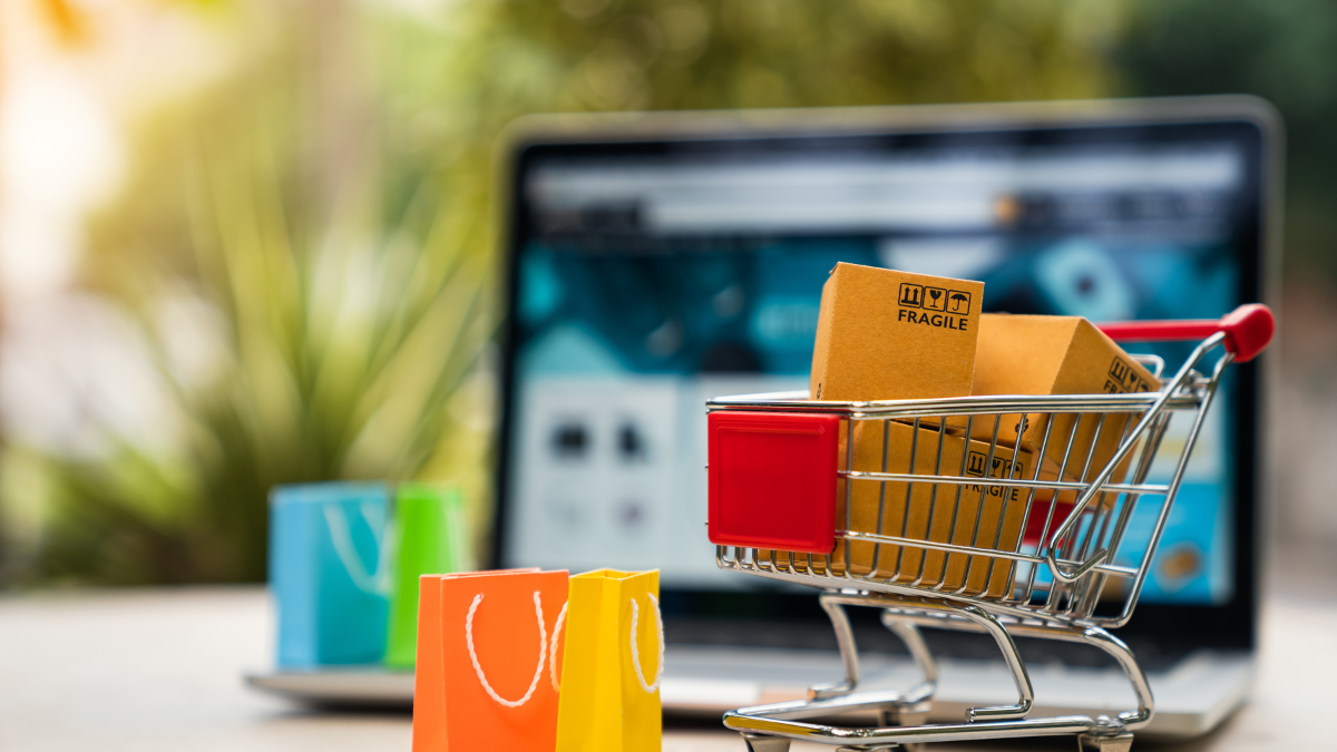 Cada paquete enviado desde el exterior por courier bajo el sistema 4x4 pagará una tarifa fija de $20 desde el 16 de junio de 2025.