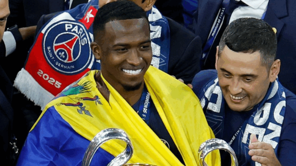 Willian Pacho es el único ecuatoriano en ganar la Champions League