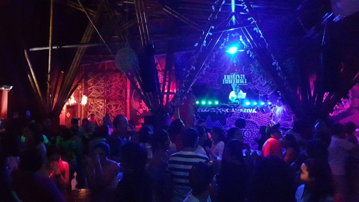 Nativa Bambú, conocida discoteca de Montañita, cerró sus puertas.