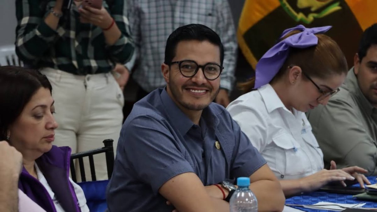 César Vásquez, secretario de la Senescyt, habla sobre el déficit de cupos en la educación superior pública en Ecuador