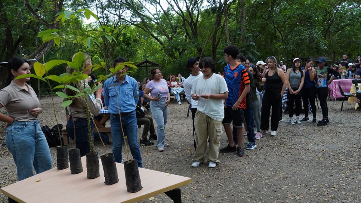 La Fundación Probosque ha sido la responsable de custodiar uno de los últimos remanentes de bosque seco tropical de Guayaquil: el Bosque Protector Cerro Blanco