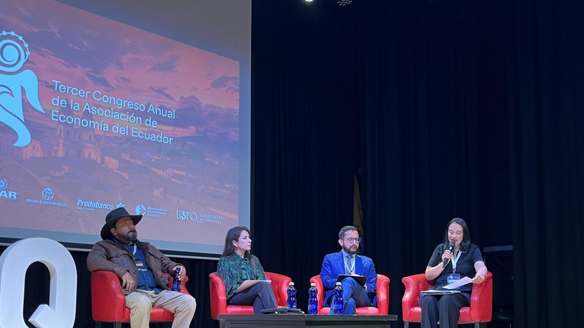El III Congreso de la Asociación de Economía del Ecuador reunió a economistas, investigadores y estudiantes.