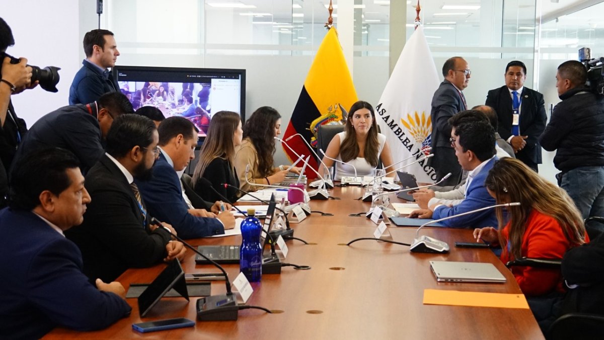 La Comisión de Desarrollo Económico aprobó por unanimidad el segundo informe de la ley de Daniel Noboa.