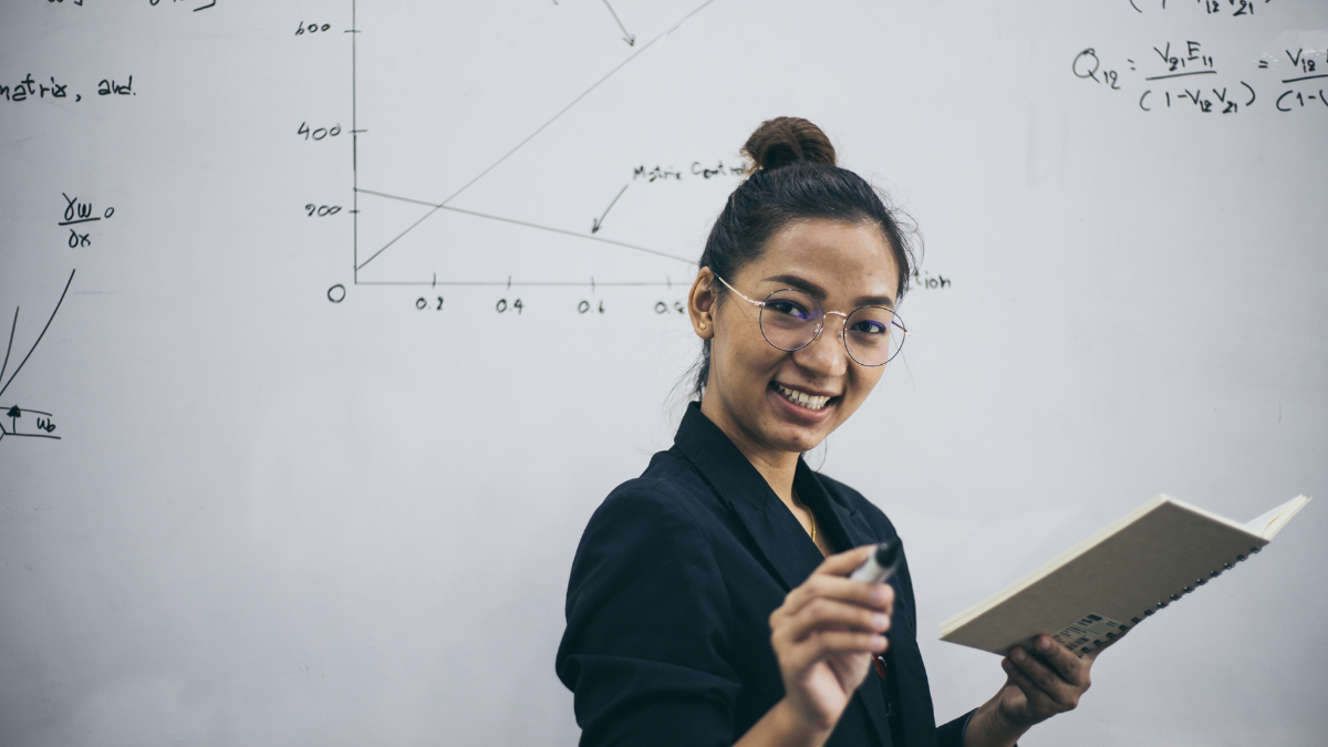 La recepción de carpetas para docentes civiles en ISUPOL se realizará del 10 al 12 de junio, según la carrera académica seleccionada.