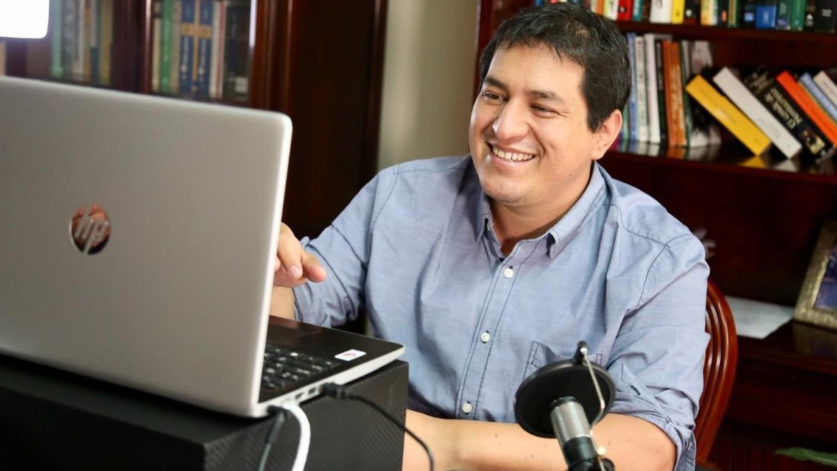 Andrés Arauz, en el caso Ligados, es acusado por Fiscalía por dar indicaciones a Augusto Verduga para manipular los concursos de selección de autoridades en el Consejo de Participación.