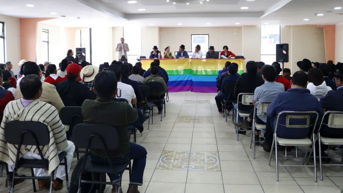 Desde la mañana del 6 de junio de 2025, los dirigentes del movimiento Pachakutik analizan su futuro.