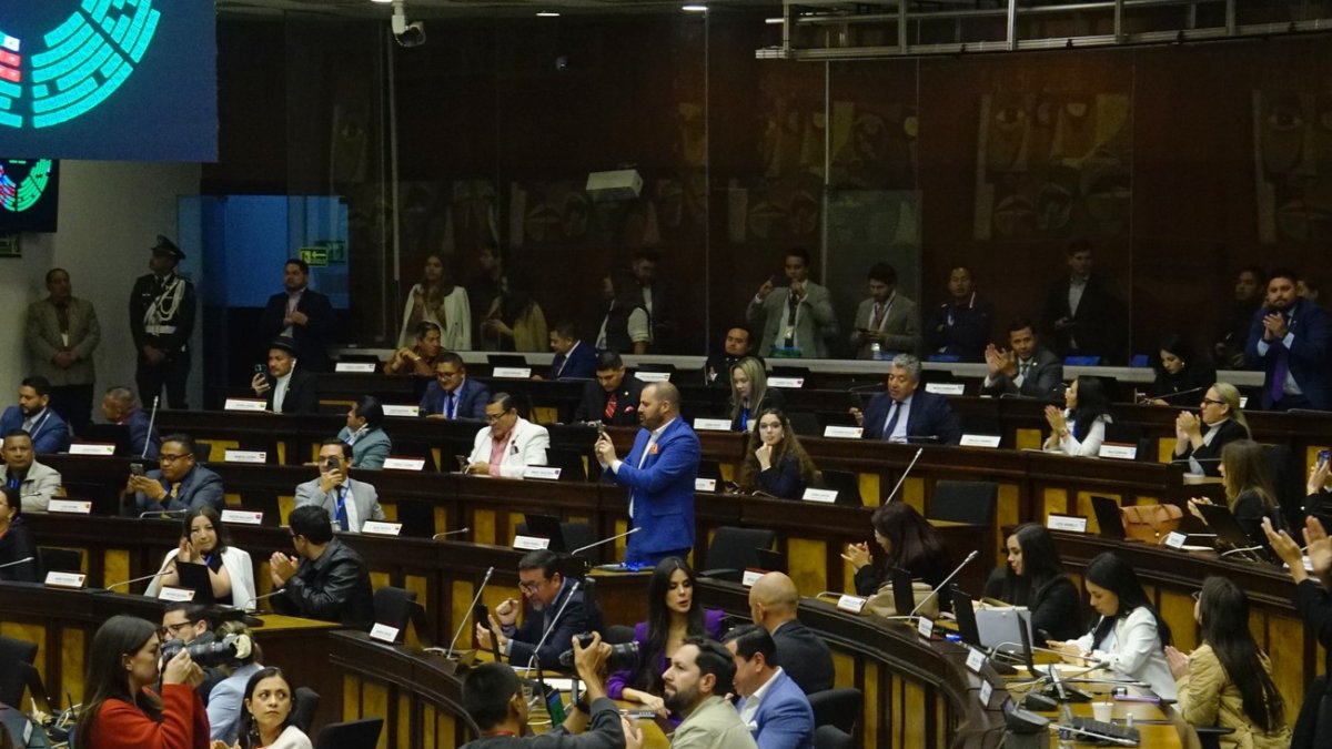 El oficialismo logró aprobar la Ley de Solidaridad Nacional con 84 votos.